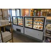 Structural Concepts NR6047RSV 60" Reveal Refrigerated Display Case 4 image