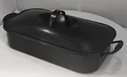image of Spring USA 2271-8 Induction Server, 4 Qt Black, Insert, 5.4"H×19.9"W×9.4"D, Oven‑Safe, Cover