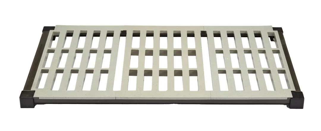 Cambro EWSSKA1824V580 Camshelving® Elevation Series Wall Shelving Add-On Shelf Kit - 18" x 24"