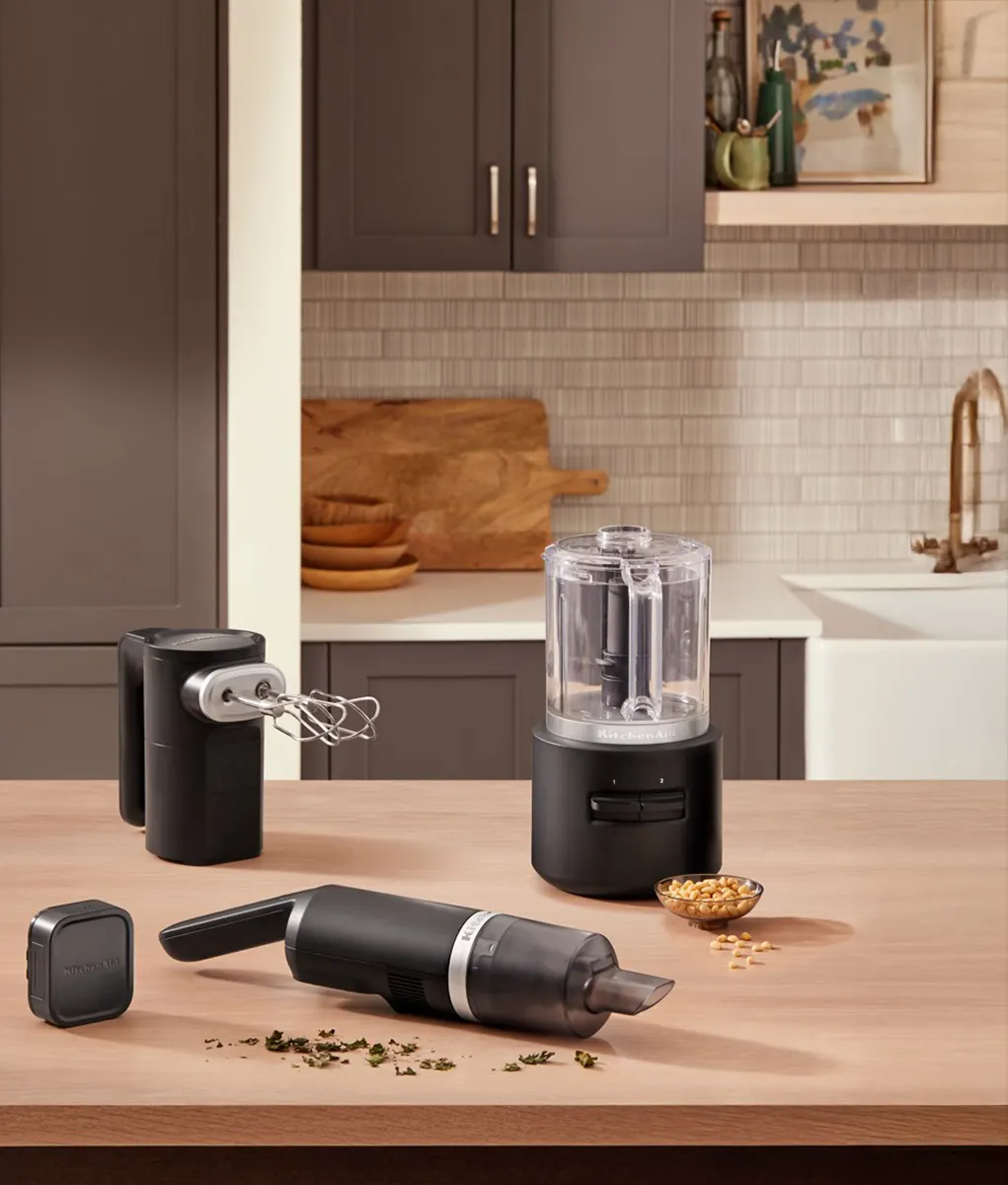 KitchenAid KFCR531BM 5‑Cup, 2‑Speed Cordless Food Chopper, Black Matte, (Battery Included)