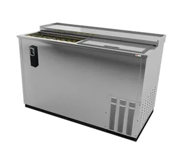 Micro Matic MDW50S Bottle Cooler, 50-3/8" Wide, 37 Cu Ft, Steel, Locked Doors, R290, 115V 1/4 HP