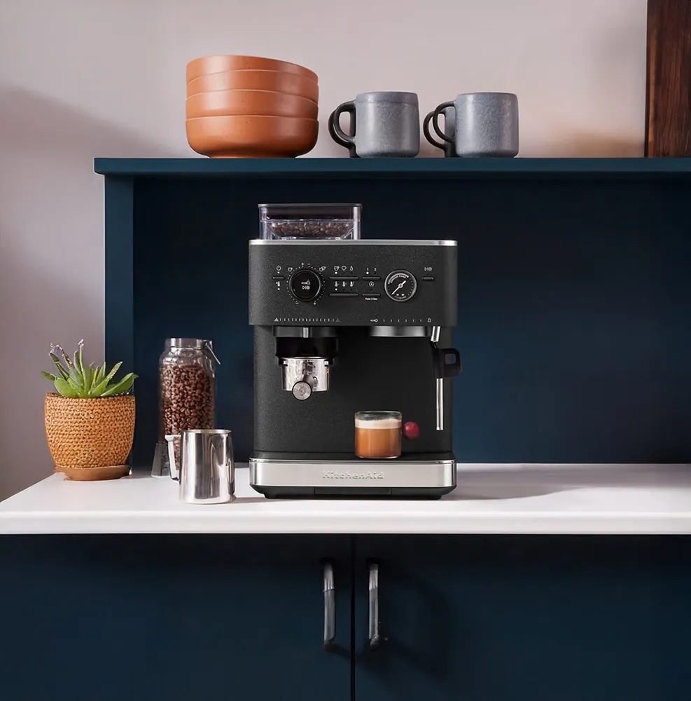 KitchenAid KES6551BK Semi Automatic Espresso Machine with Burr Grinder - Cast Iron Black / 12 oz
