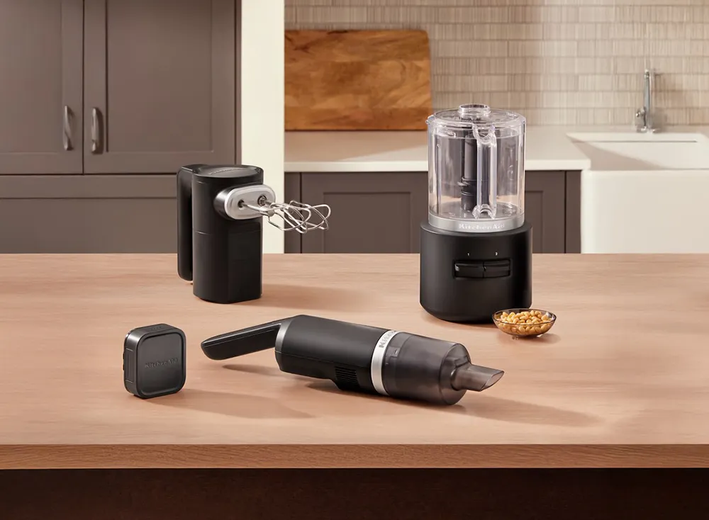 KitchenAid KHMR762BM Kitchenaid Go™ Cordless Hand Mixer, Black Matte, (Battery Included)
