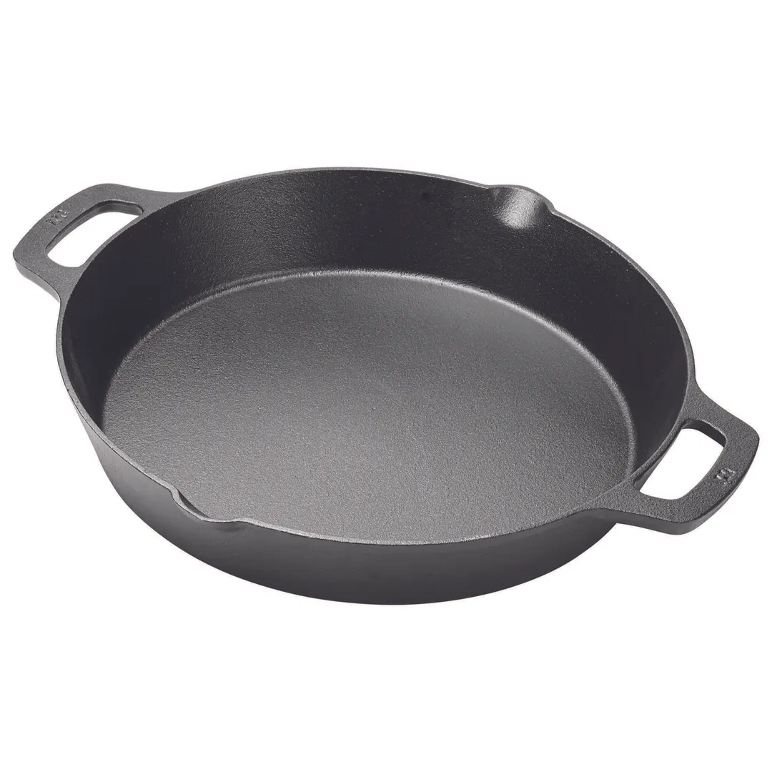 Winco CASD-12 FireIron 12" Round Cast Iron Pre-Seasoned Induction 