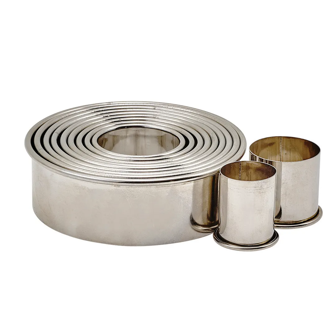 Winco CST-2 11-Piece Round Cookie Cutter Set, 1"-3½" Dia., 1" H., Stainless Steel, Storage Box