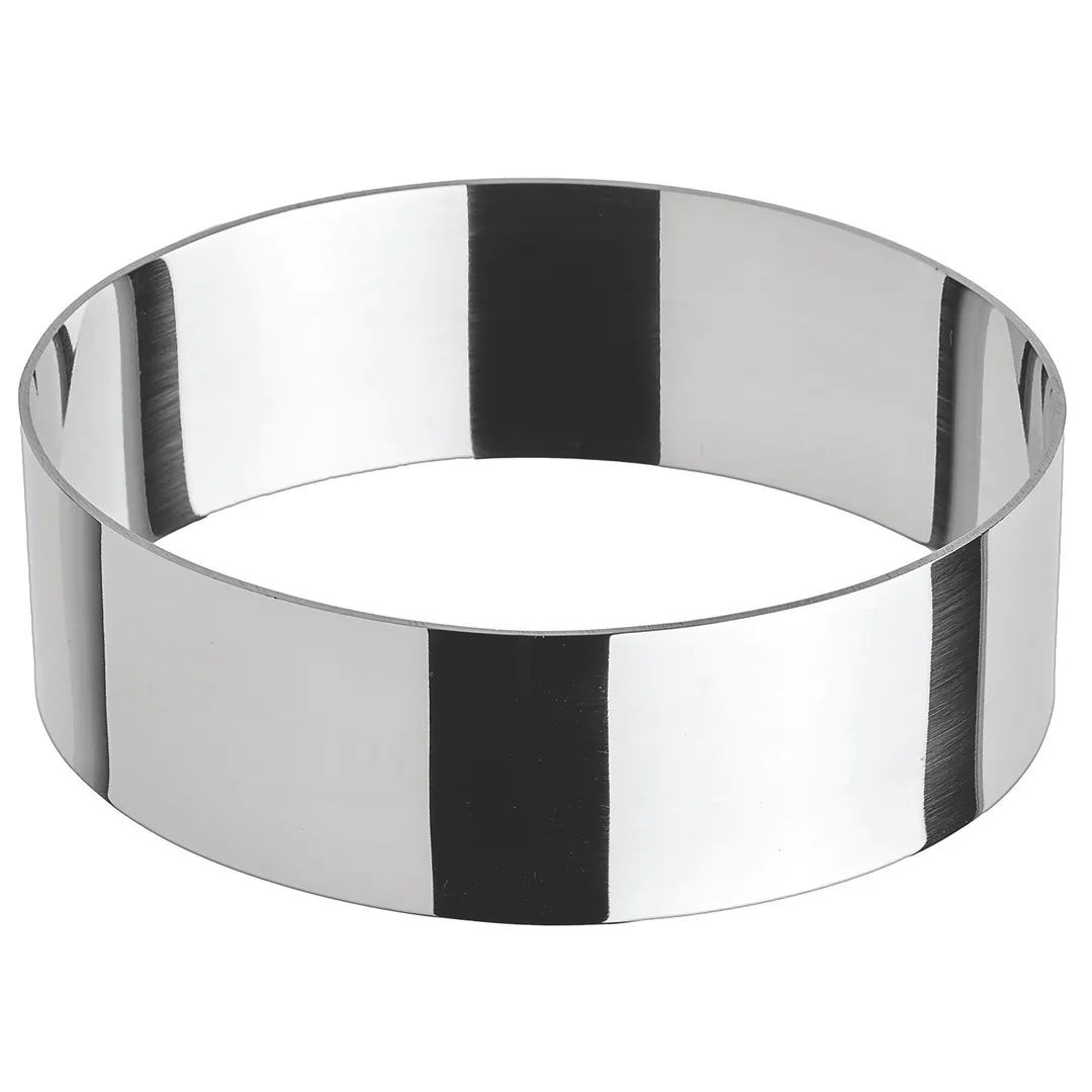 Winco SPM-41O 4" x 1-3/8" Oval Stainless Steel Culinary Pastry Mold, Dishwasher Safe