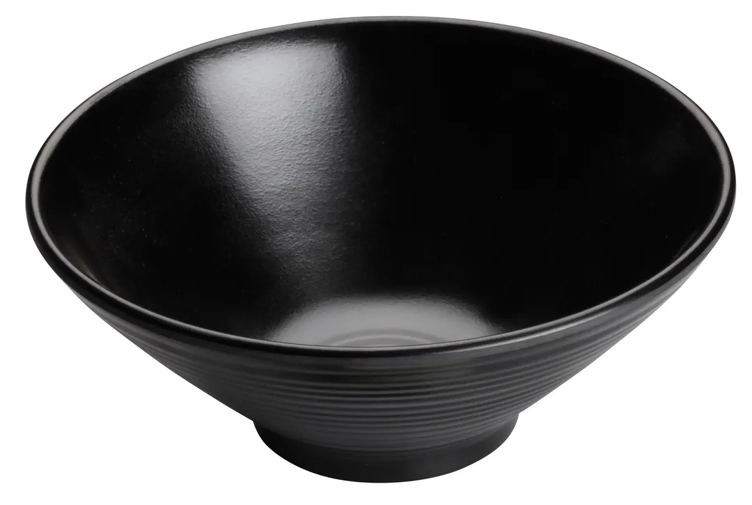 Winco WDM014-302 22‑oz round melamine bowl, 6‑7/8" diameter, black, break‑resistant, - 24/Case