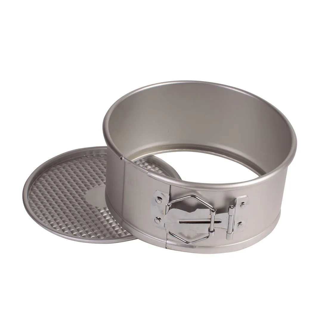 Winco AASP-063 6" Anodized Aluminum Springform Pan