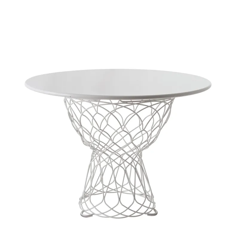 emuamericas E569 Outdoor Table