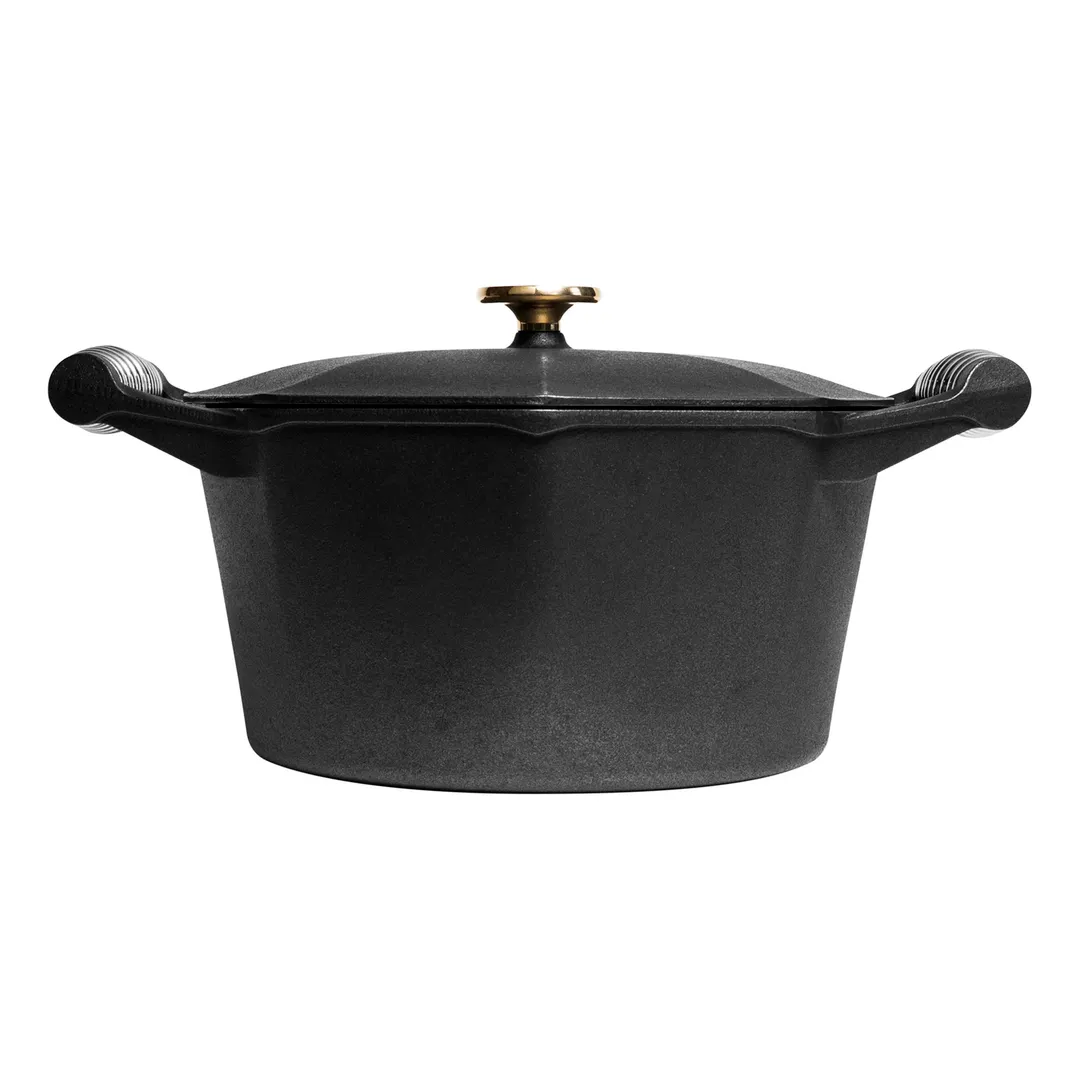 Lodge DL7-10001 Dutch Oven – 7 Qt., 10" Octagonal Cast Iron, Black, Pre‑Seasoned, Induction Ready