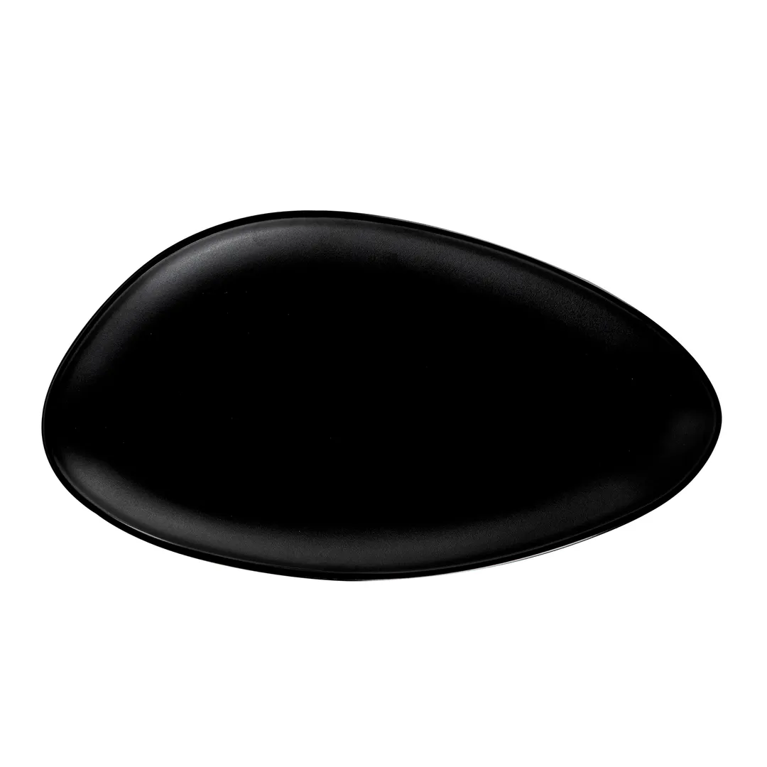 CACChina XSTN-351-K Triangular China Platter, 15-3/8"W x 8-1/2"D x 1-1/4"H, Matte Black – 1 Dozen