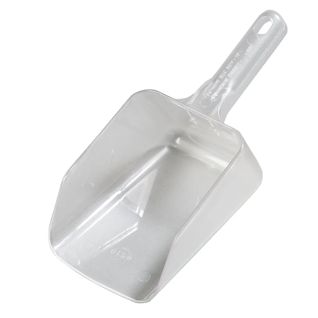 Carlisle 433207 Ice Scoop, 32 Oz., 11-5/8" OA, Clear Polycarbonate, Flat Bottom, Easy‑Grip, NSF