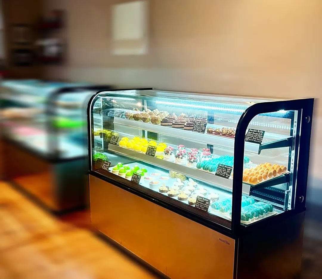 Marchia MB48 48” Curved Glass Refrigerated Bakery Display Case