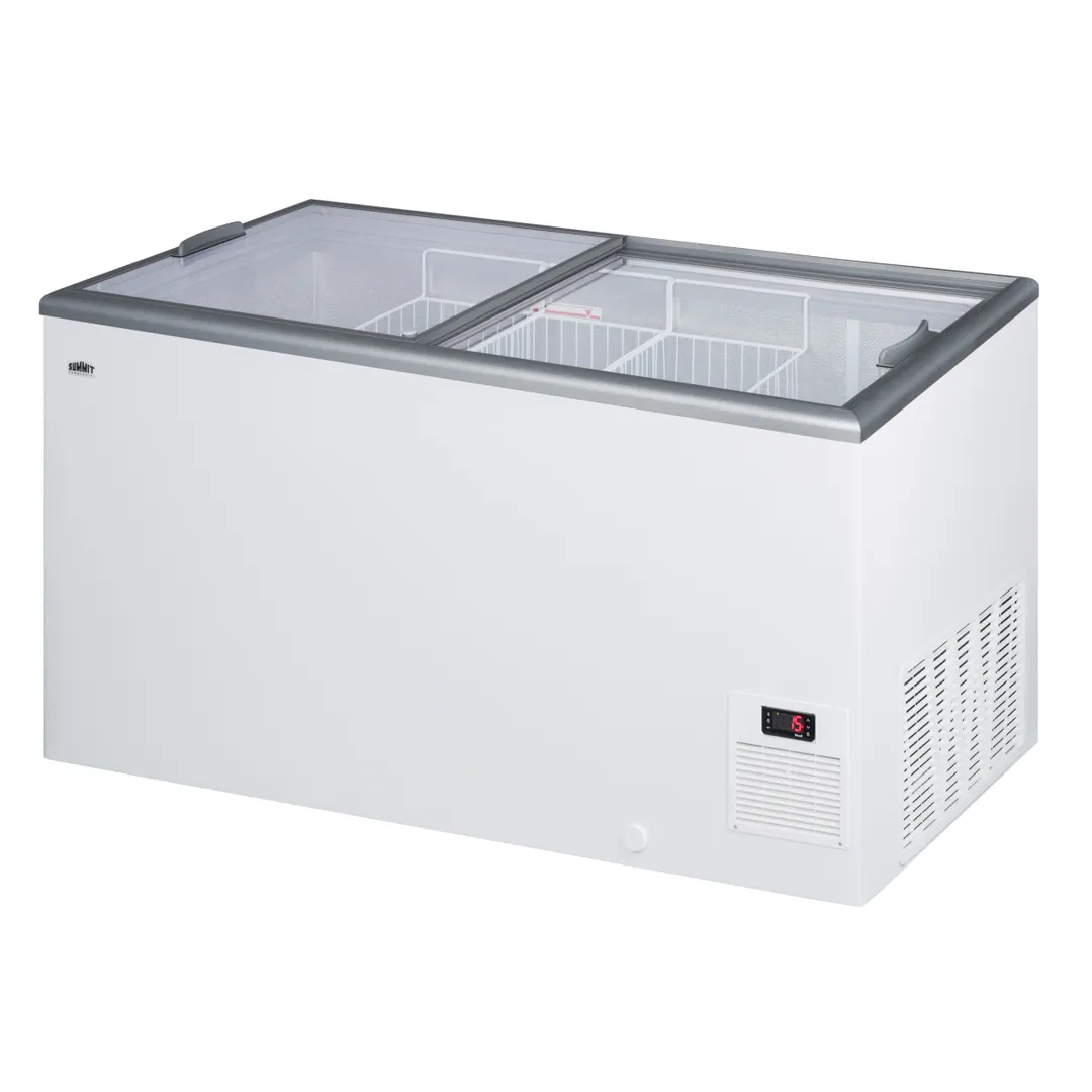 Summit NOVA45 - 53" Chest Ice Cream Freezer, 14.1 cu ft WhiteAluminum Sliding Lids 115V Freestanding