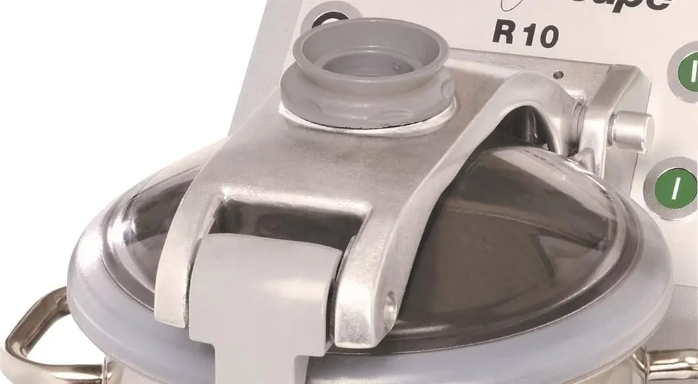 Robot Coupe R10 Vertical Cutter Mixer, (3) Blades and 11.5L Bowl , 4.5 HP, 2-Speed