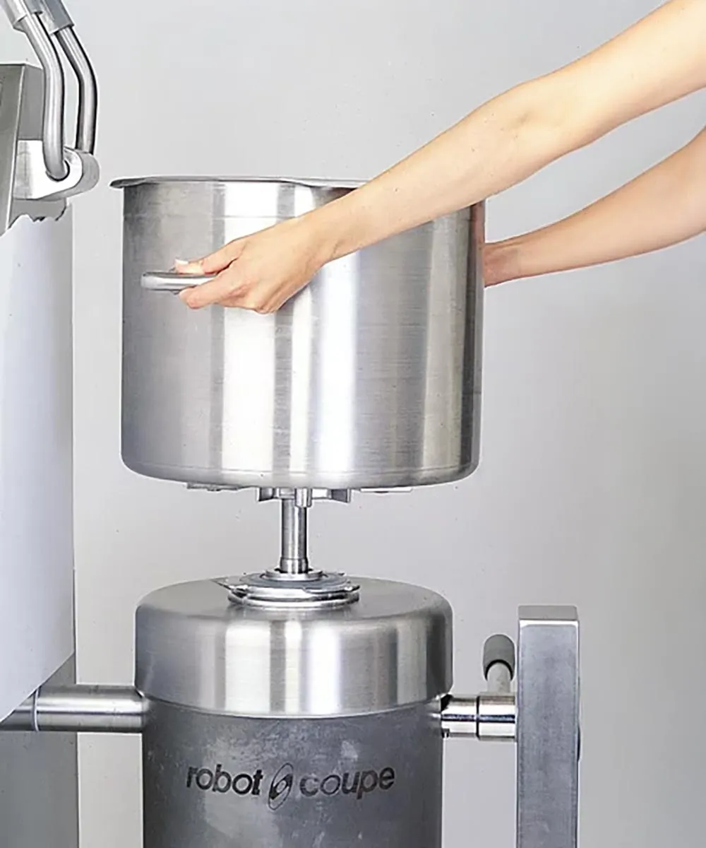 Robot Coupe R60T Vertical Cutter Mixer, (3) Blades and 60L Bowl, 16 hp, 2-Speed , 1800 - 3600 RPM