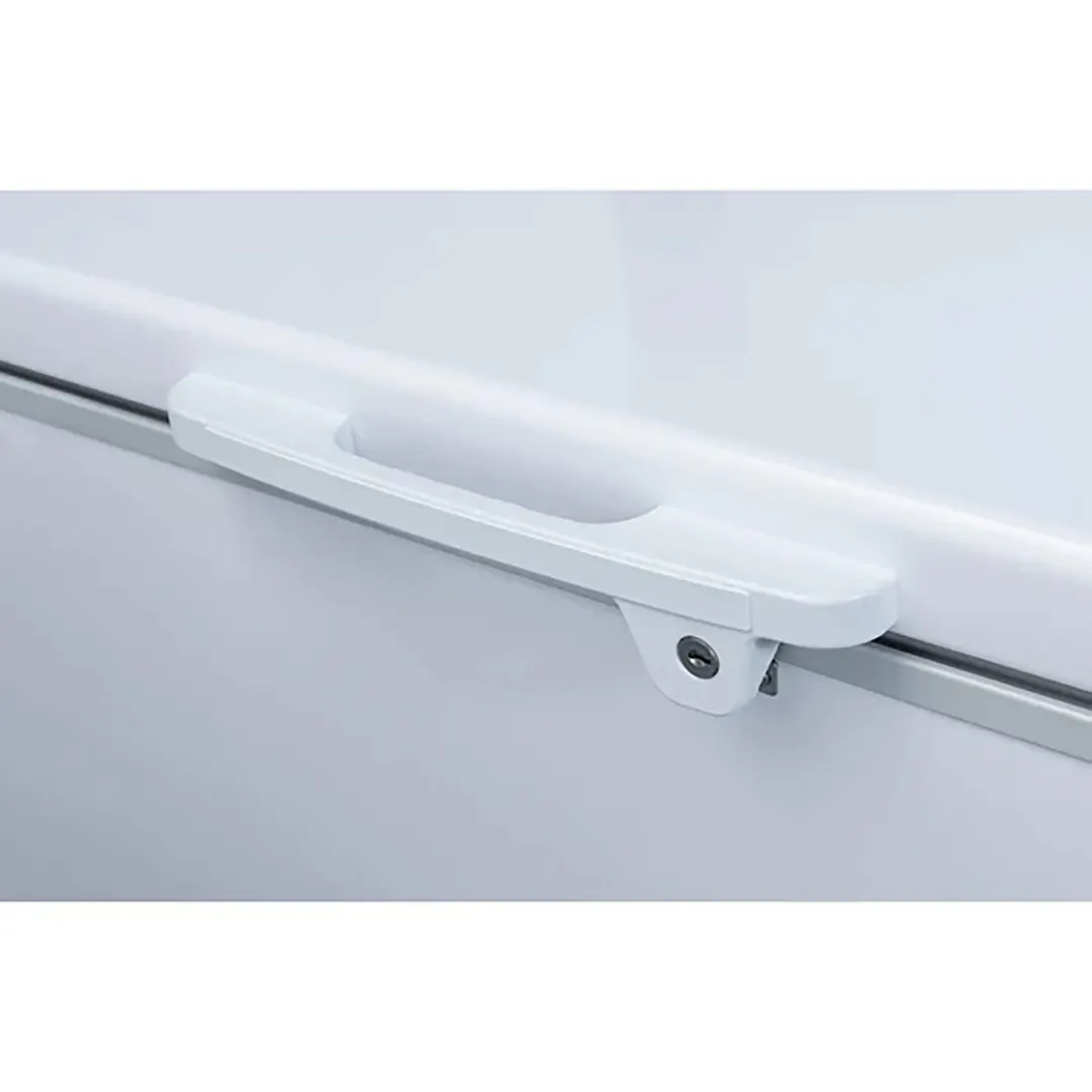 Dukers Appliance Co BD/BG-620 71" Solid Chest Freezer, 20.10 cu. ft.