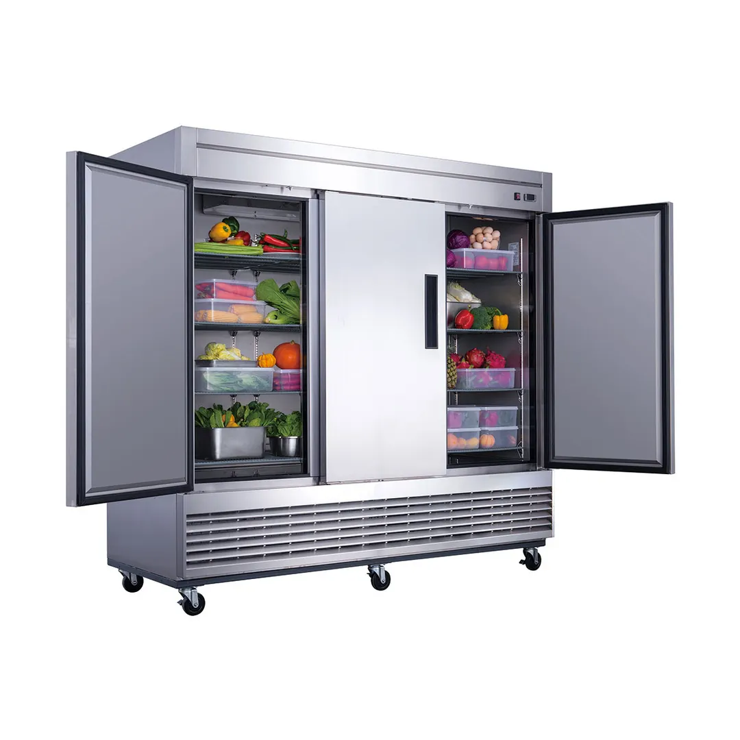 Dukers Appliance Co D83R 82" 3-Solid Door Reach-In Refrigerator, Bottom Mount, 64.80 cu. ft.