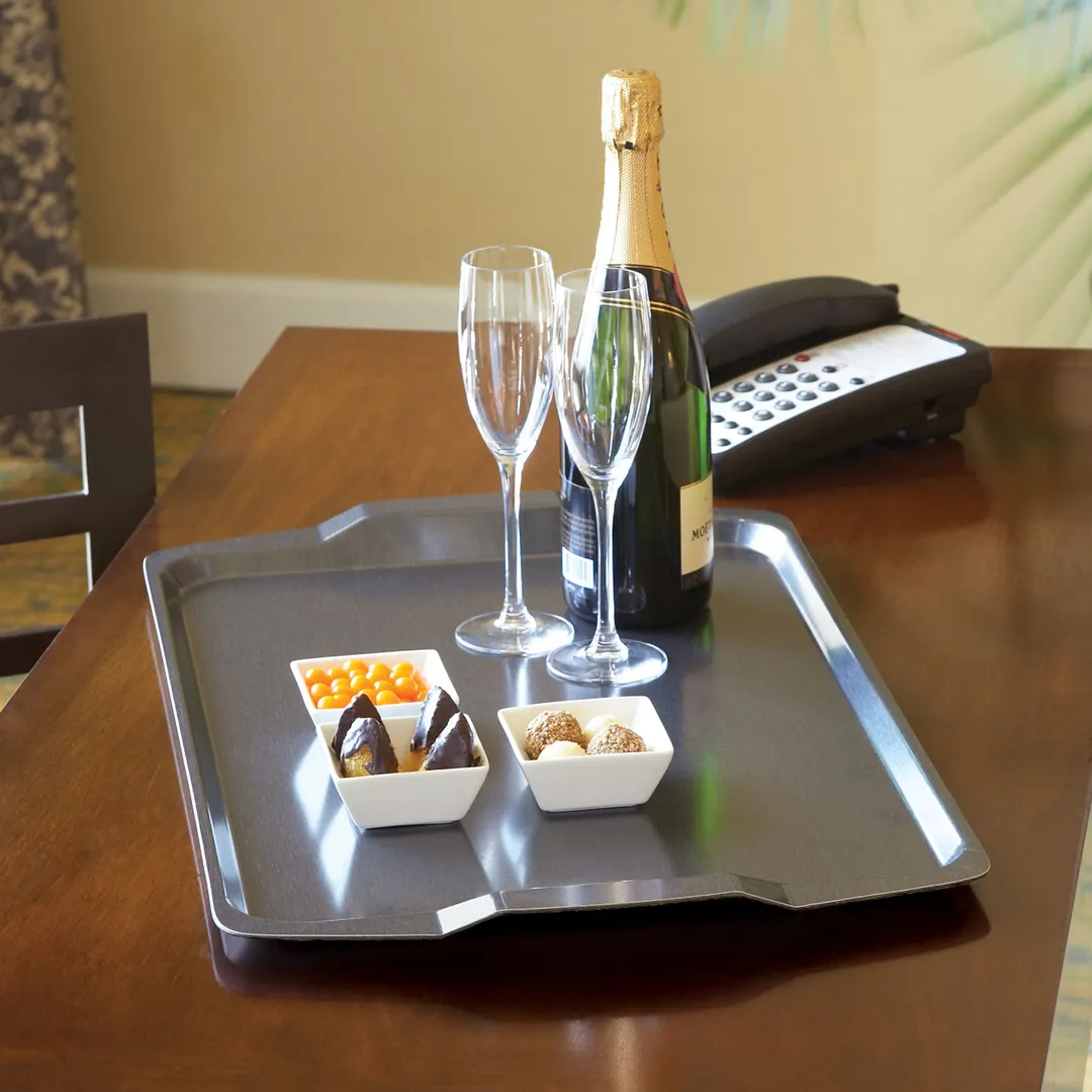 Cambro 1525RST612 Room Service Tray – Rectangular 14" x 21", Fiberglass Finish, Dishwasher Safe, NSF