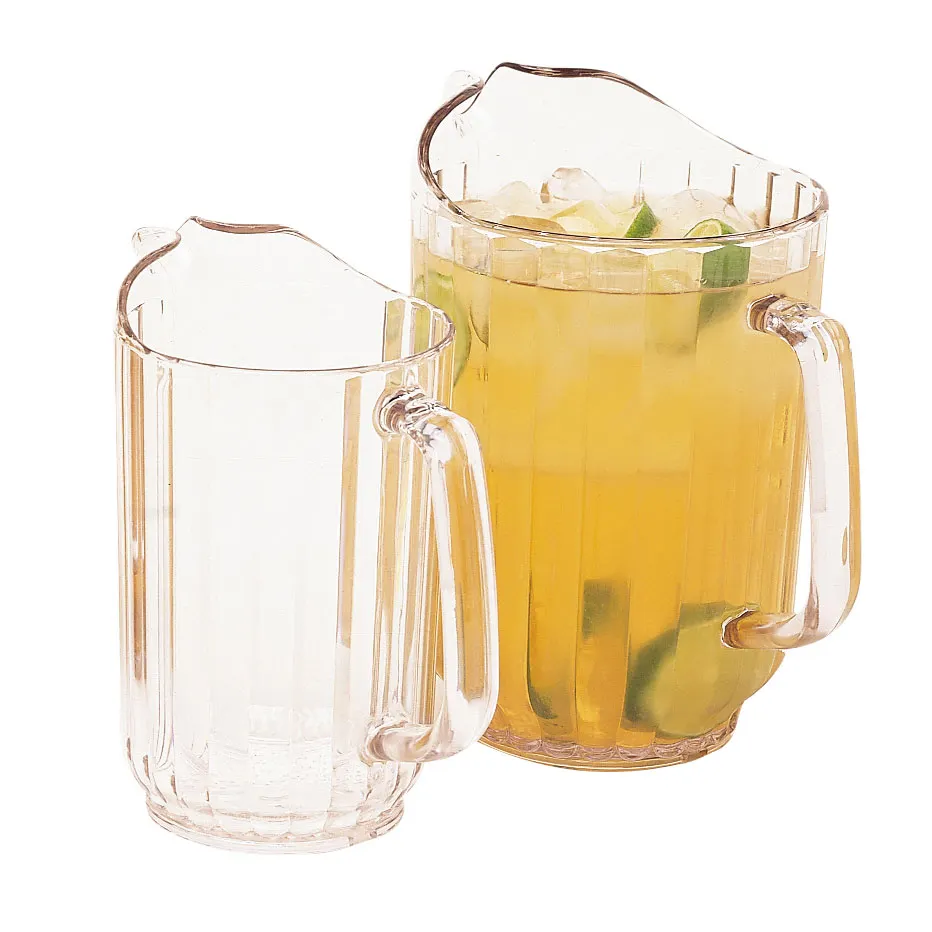 Cambro P320CW135 Camwear 32‑Oz Clear PC Pitcher, 5‑3/4" Dia x 6‑3/4" H, Pour Spout, NSF Certified