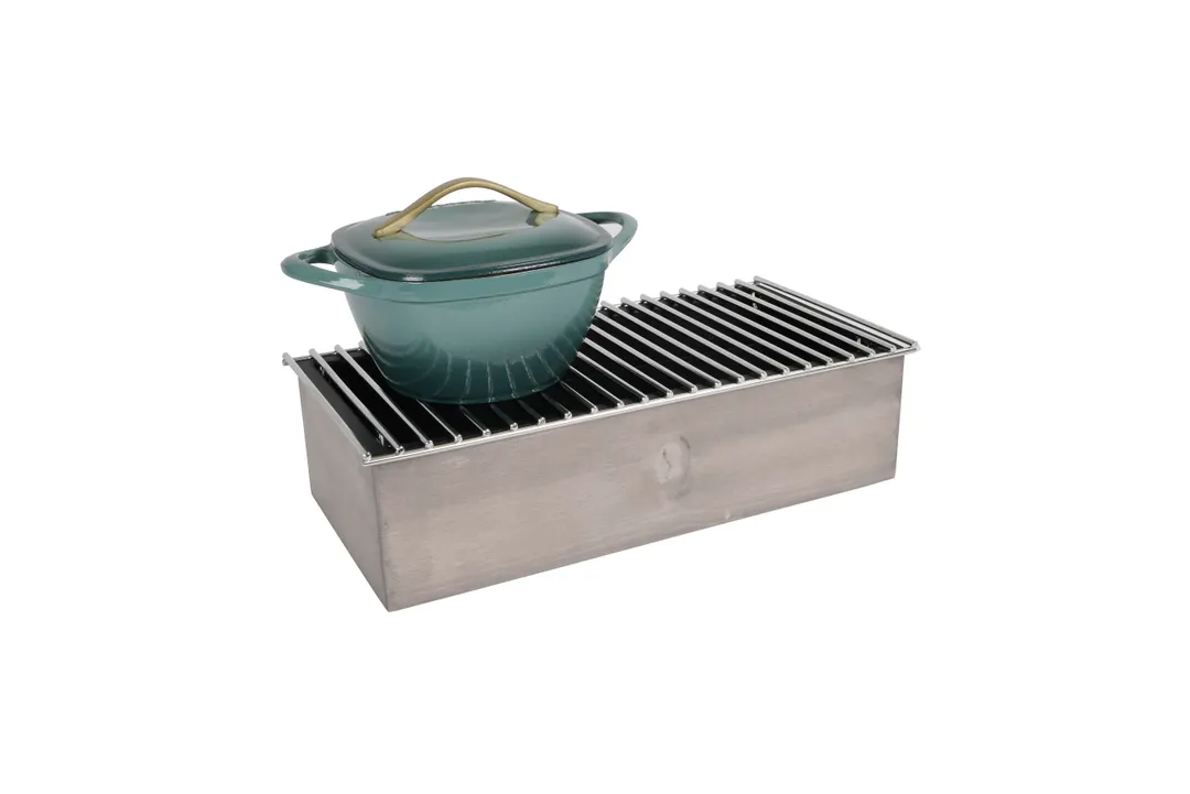 Cal-Mil 3439-110 Aspen Soup Chafer, 10" x 19-3/4" x 5-3/4" H, Wood Frame with Grill Finish