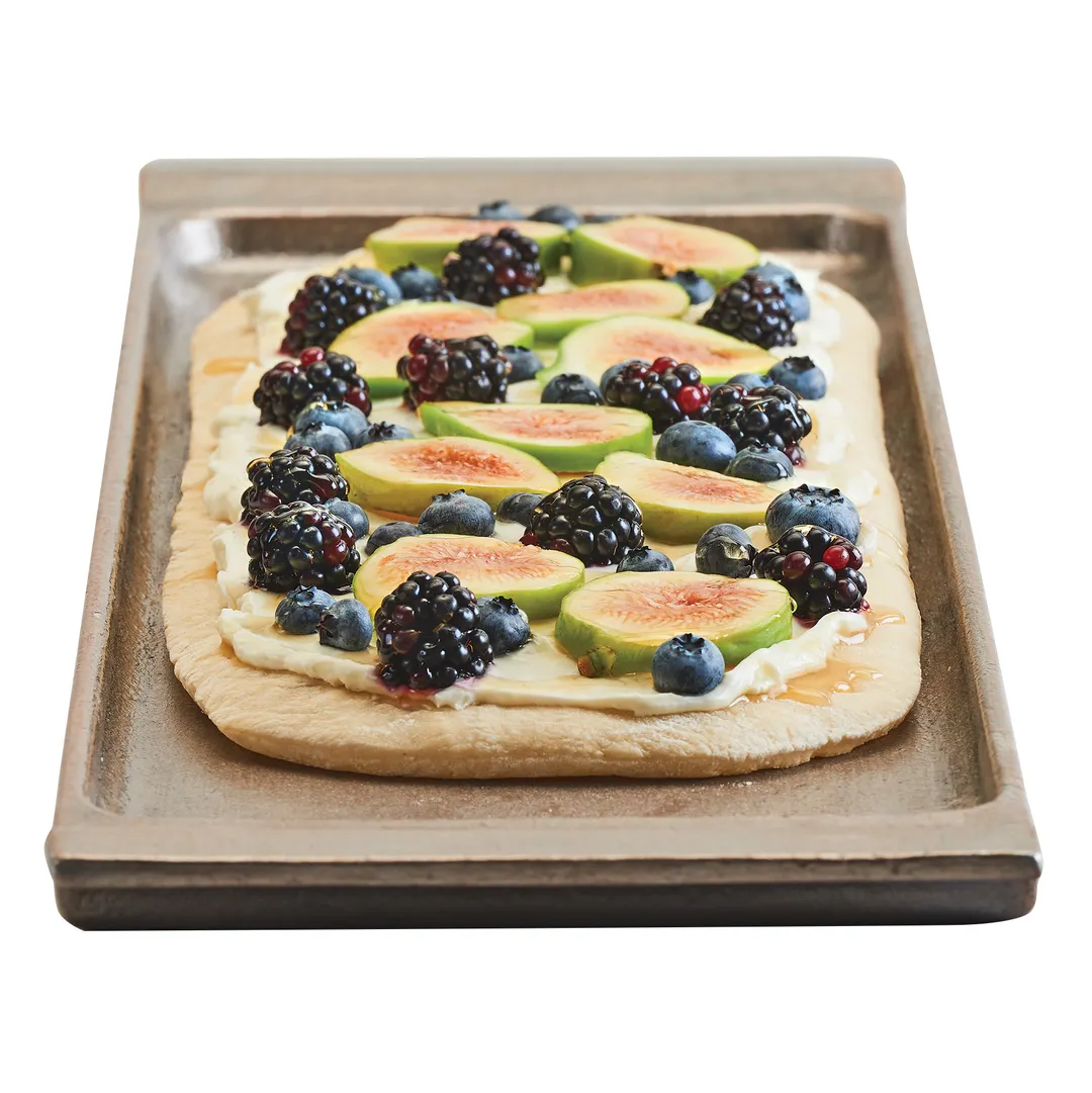 Cal-Mil 3672-623 Cold Concept Tray, 23.5"W X 6.5"D X 1.5"H, Rectangular, Flared Ends