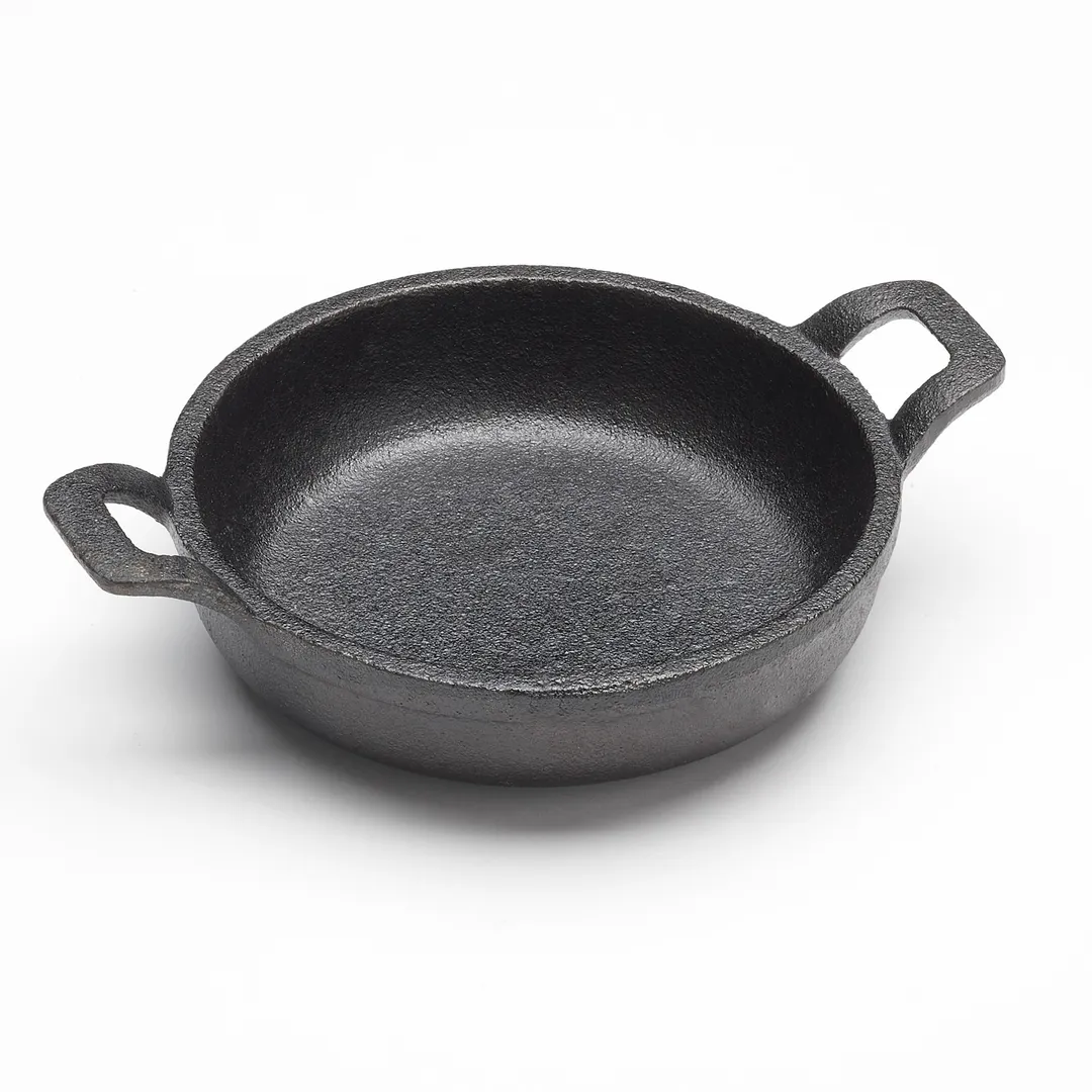 American Metalcraft CIPR5125 8.5 oz Round Cast Iron Baking Dish, Black, 5" Dia x 1.25" H, 6.5" L with Handles