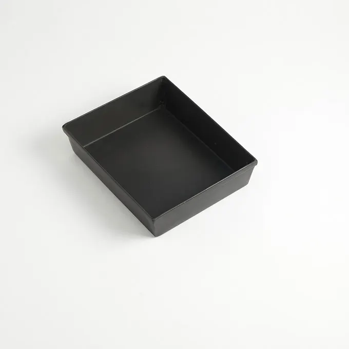 American Metalcraft HCDS108 - Detroit Deep-Dish Pizza Pan 10" x 8", 14-Gauge Anodized Aluminum