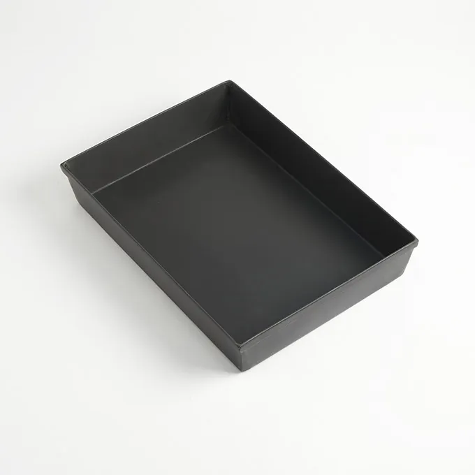American Metalcraft HCDS1410 Detroit-Style Pizza Pan, 14" L x 10" W x 2½" H, 14G Anodized Aluminum