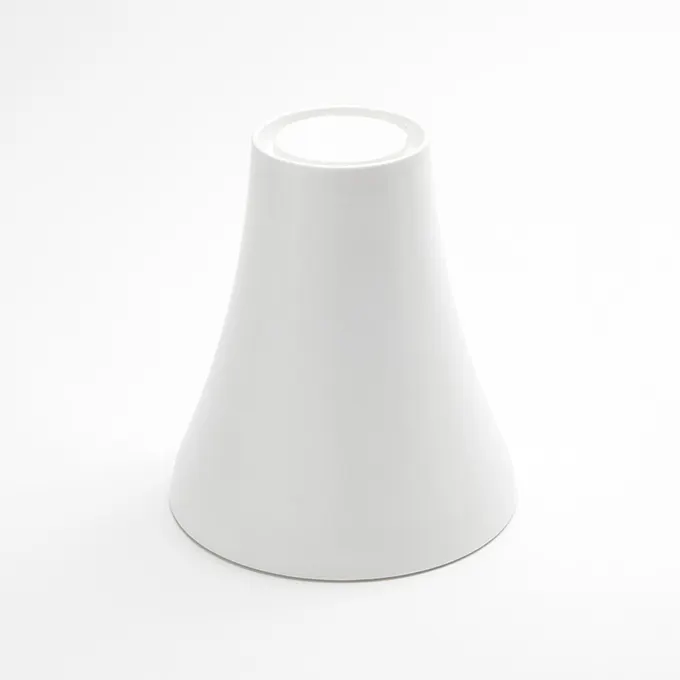 American Metalcraft LFTW67 Pedestal- 6-1/2" Dia x 7-1/8" H, White Melamine Lift, Height5-9"/Dia5-10"