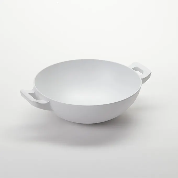 American Metalcraft MBW93 2-Quart (82 oz) Melamine Bowl, 9.75" Dia x 3.25" H, White, 12.5" Handles