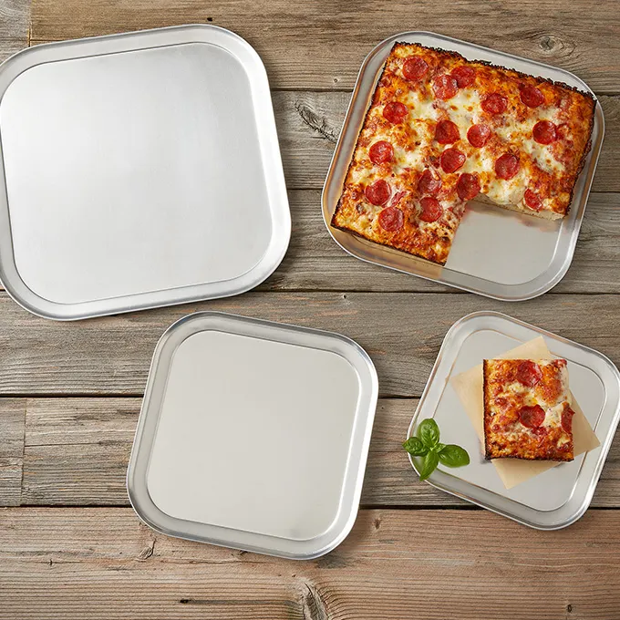 American Metalcraft STP10 Pizza Pan, 10" x 10" Square, 18-Gauge Aluminum, Wide Rim