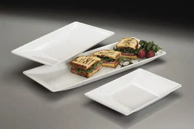 American Metalcraft TRPZ12 Serving Platter, 12.5" L x 8.25" W x 1.5" H Trapezoid, White Melamine, Rim, Break‑Resistant