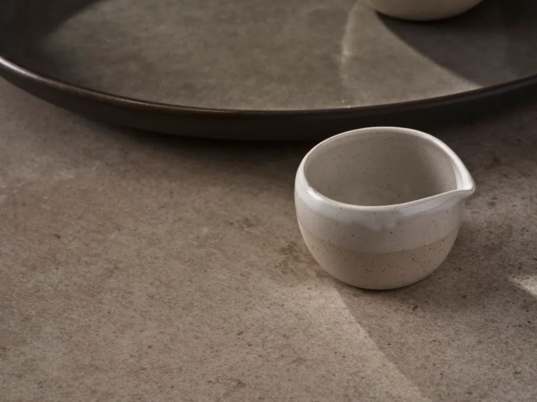 Steelite OG1007912 Spouted Ramekin, 2.0 oz (2.625" x 2.25" x 1.625"), Ceramic, Gray Finish - 1 Dozen