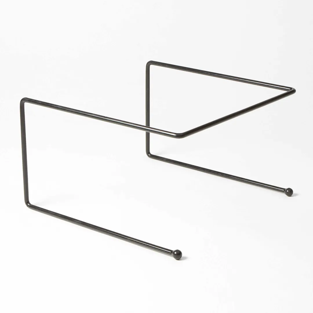 American Metalcraft RSB312 Pizza Stand - 9" L x 8-3/4" W x 7" H, Rubber-Coated Steel, Black