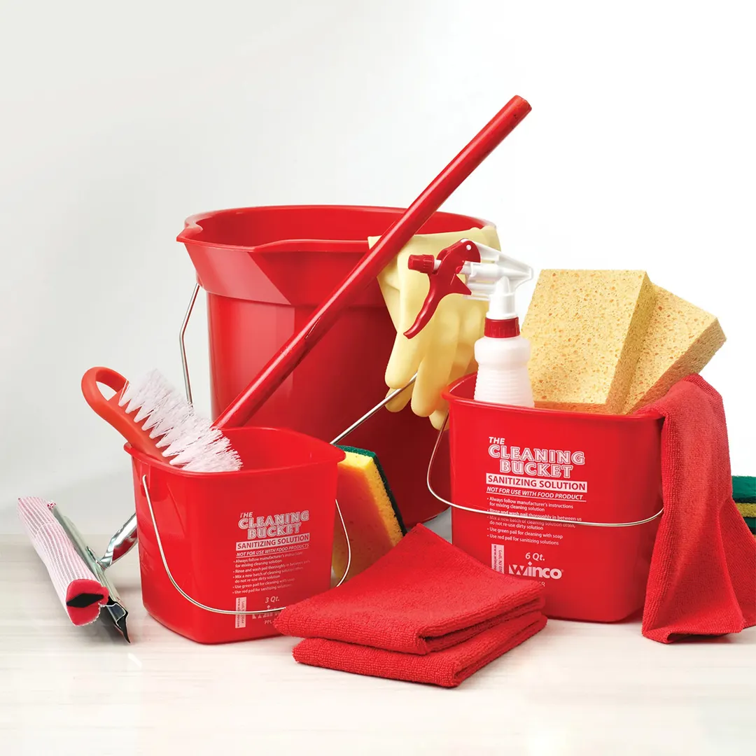 Winco BTM-16R Bar/Kitchen Towel Set, 16" x 16" Square Microfiber Cloth, Red - 6/Pack
