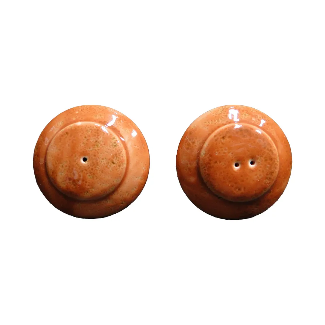 Steelite 11330841 - Madison Salt Shaker 2.25" x 3.0" Terracotta Ceramic Oven Safe to 530°F 1 Dozen