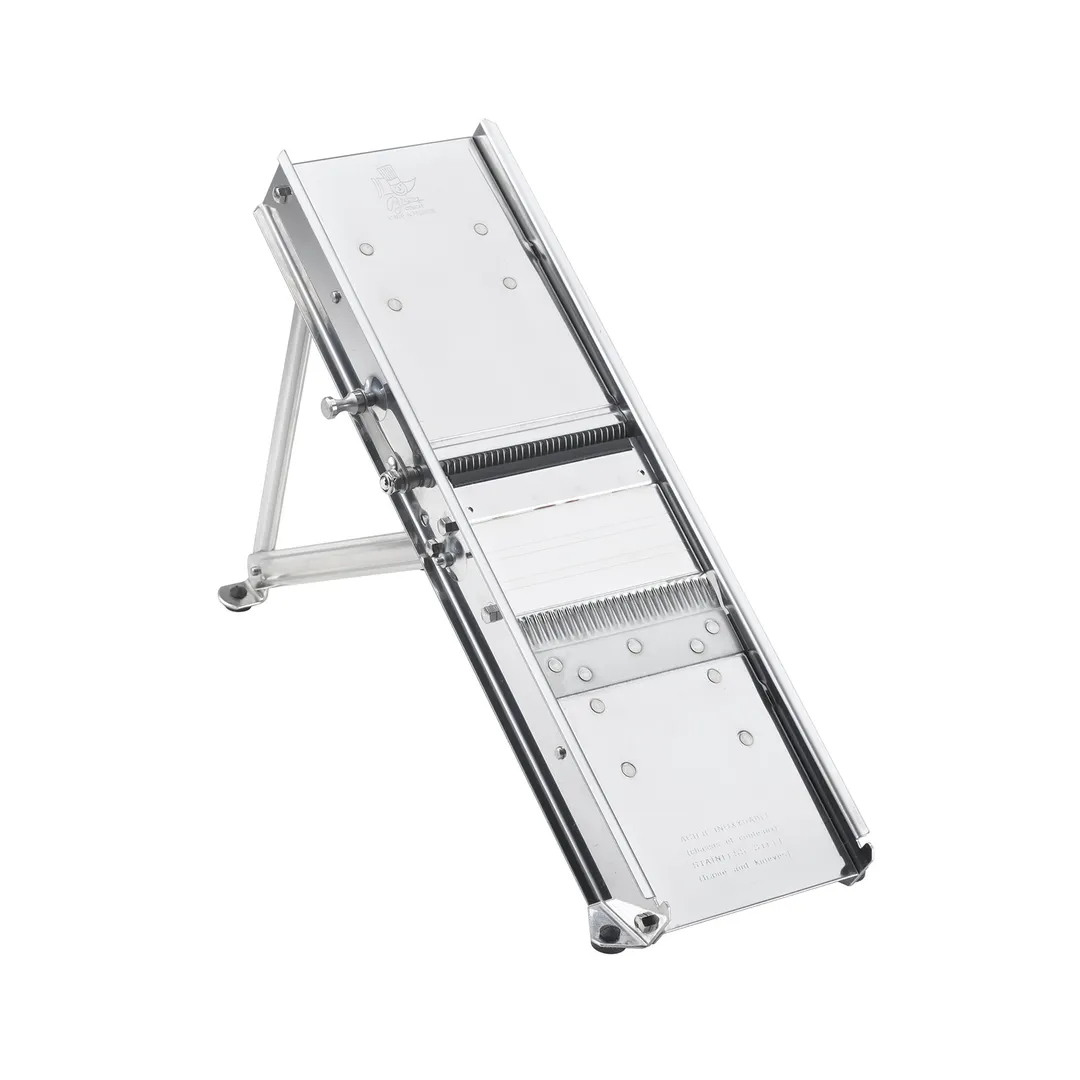 Browne USA 5720638 Mandoline Slicer – 16.5" x 5.5" x 3" 18/10 SS, Serrated 30T/3mm & Julienne 10T/10mm Blades