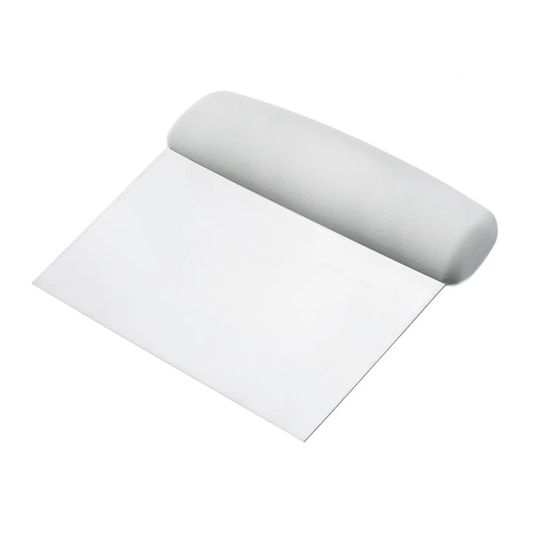 Browne USA 574379 Dough Cutter/Scraper – 6" x 3" Steel Blade, PP Handle, Heat‑Resistant 446°F, NSF