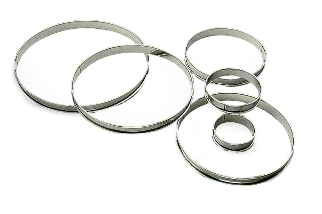 Louis Tellier 824950 - 7.87" Dia x 0.78" H Tart Ring, Rolled, 4/10" Thick, Stainless Steel Pastry Ring