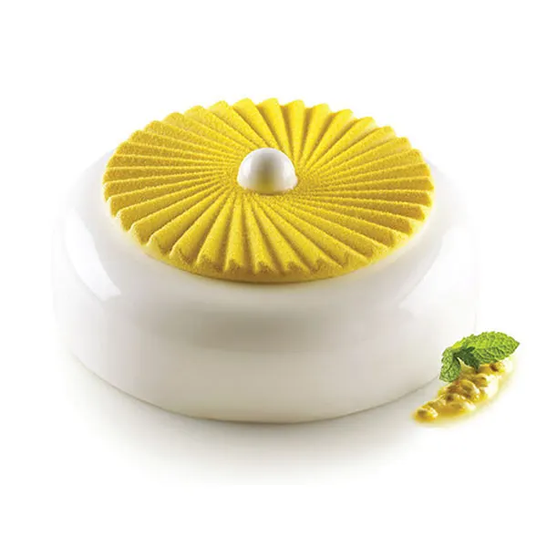 Louis Tellier PLISSE100 Candy Mold, 5.5" Dia x 0.39" H, Silicone, 3.4oz -76°F/+446°F,Dishwasher Safe