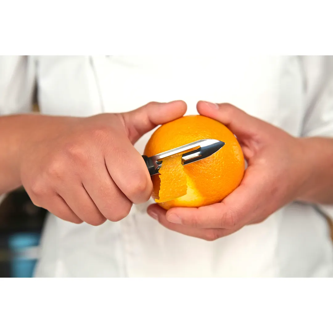 Mercer M15700 Vegetable Peeler – 6.5" Steel Blade, Smooth Edge, Slip‑Resistant Nylon Handle, 6"
