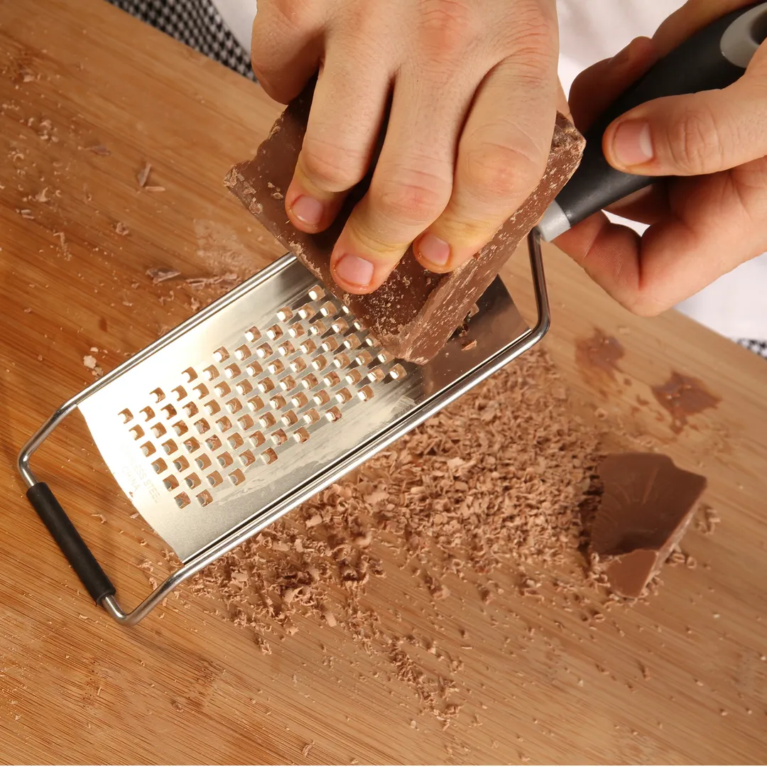 Mercer M35409 Grater – 5‑3/8" x 2‑7/8" Blade 11‑1/2" 18/8 Santoprene® Poly Handles Hanging Hole