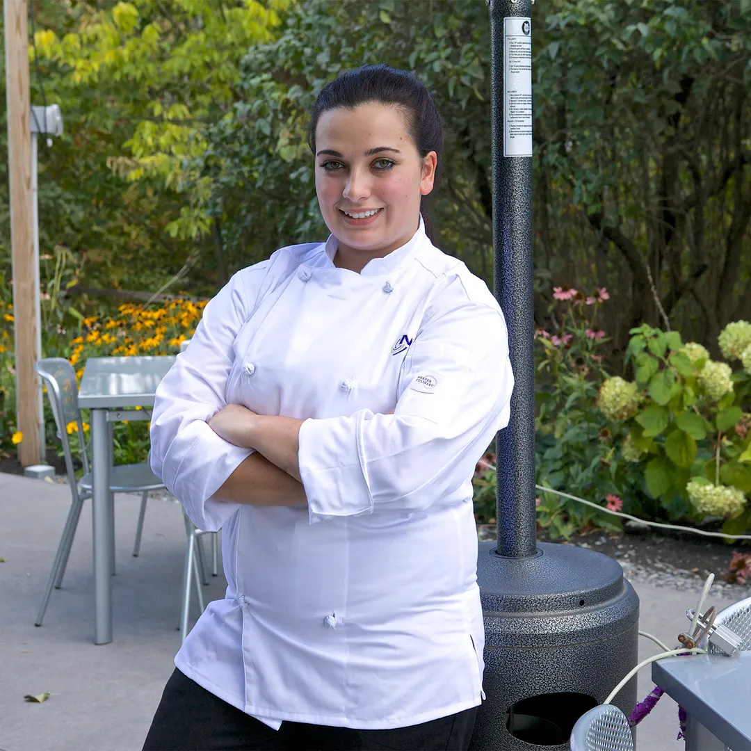 Mercer M61020WHXS Chef Jacket, XSmall White, Sleeve, 65/35 Poly/Cotton, 8‑Button Knot, Side Slits