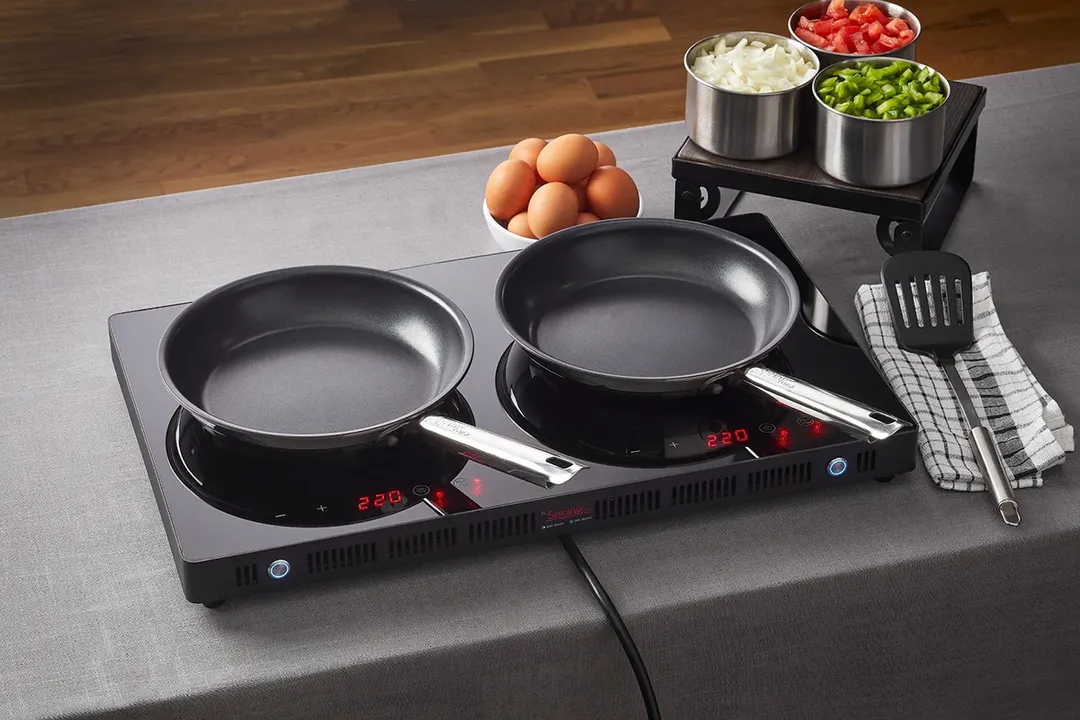 Spring USA 8478-60/16 Vulcano Fry Pan, 8 oz (0.5 pt) 6" dia x 1‑1/8" H, Quantanium finish, induction‑ready, 500°F max