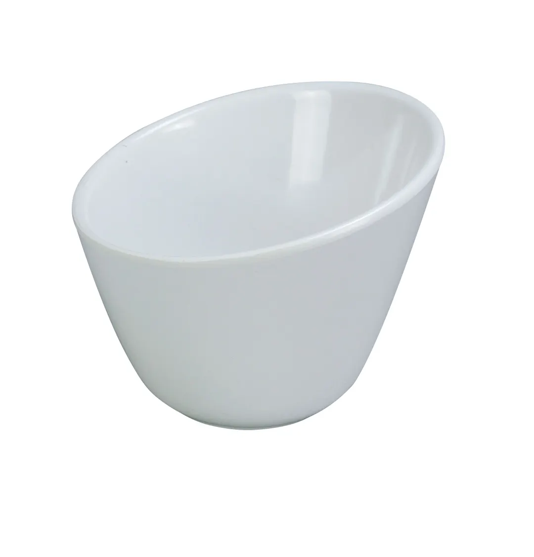 Yanco MD-306 - 26 oz White Round Melamine Bowl, 6-1/2" L x 5" W x 3-1/2" H, 1 Dozen