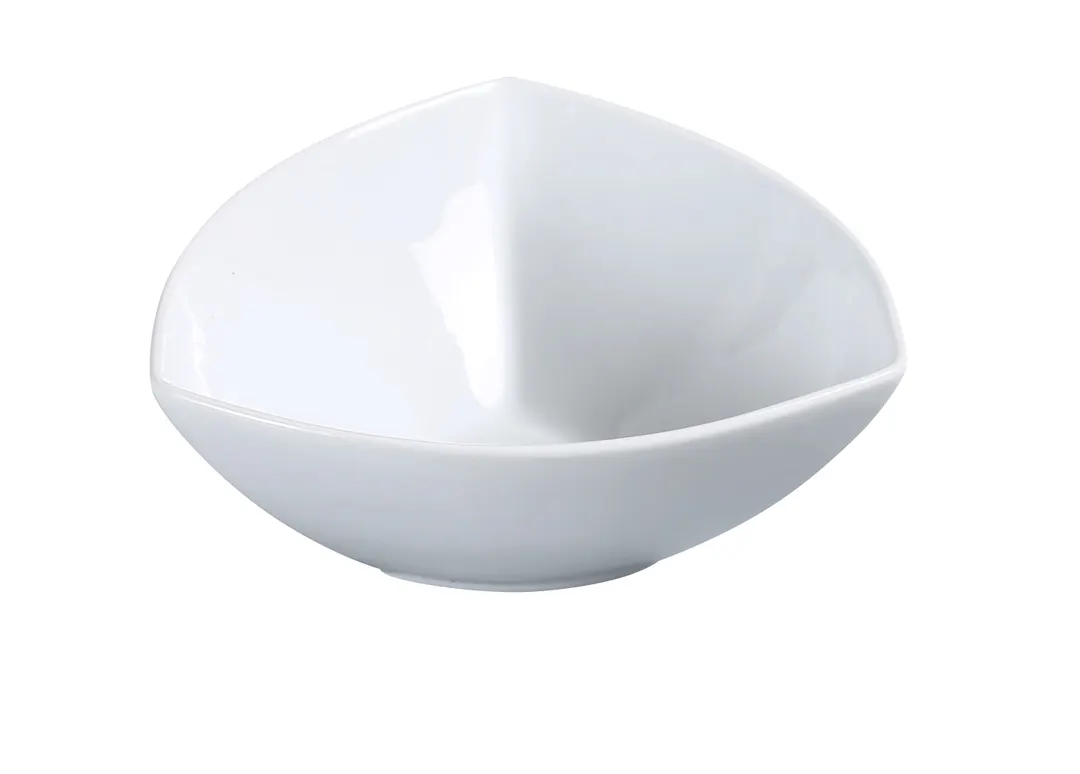 Yanco ML-509 - 48 oz (1.5 qt) Triangular Bowl, 9" White Porcelain, Dishwasher Safe - Dozen
