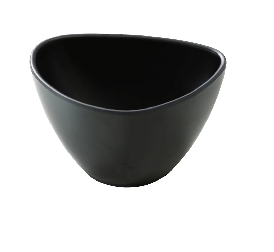 Yanco MO-306BK - 16 Oz Triangular Bowl, 5½" L×4" W×3" H, Black Melamine, Dishwasher Safe - Dozen