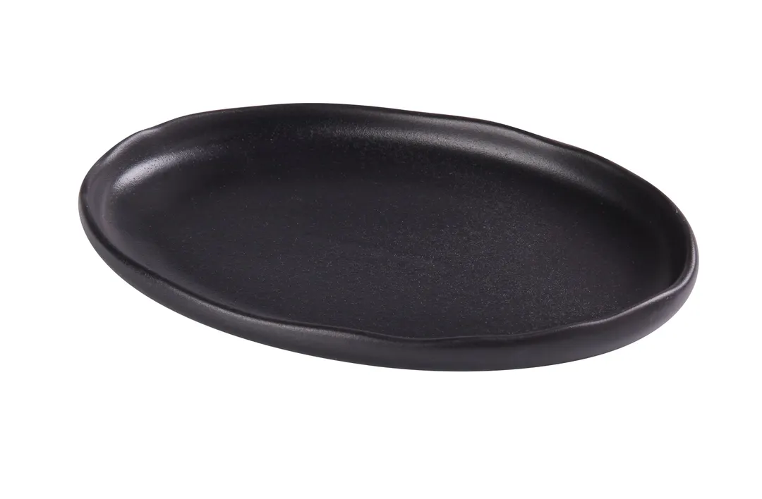 Yanco NB-210 Black Oval Porcelain Plate 10-1/2" x 7" x 1-1/8" Dishwasher/Oven/MW Safe - Dozen