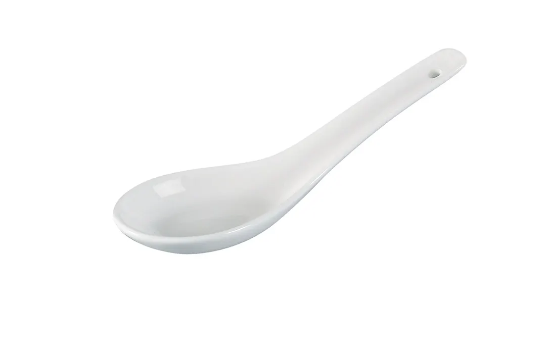 Yanco PS-005 - Piscataway Chinese Soup Spoon, 5-1/2" White Porcelain, Dishwasher Safe - Dozen